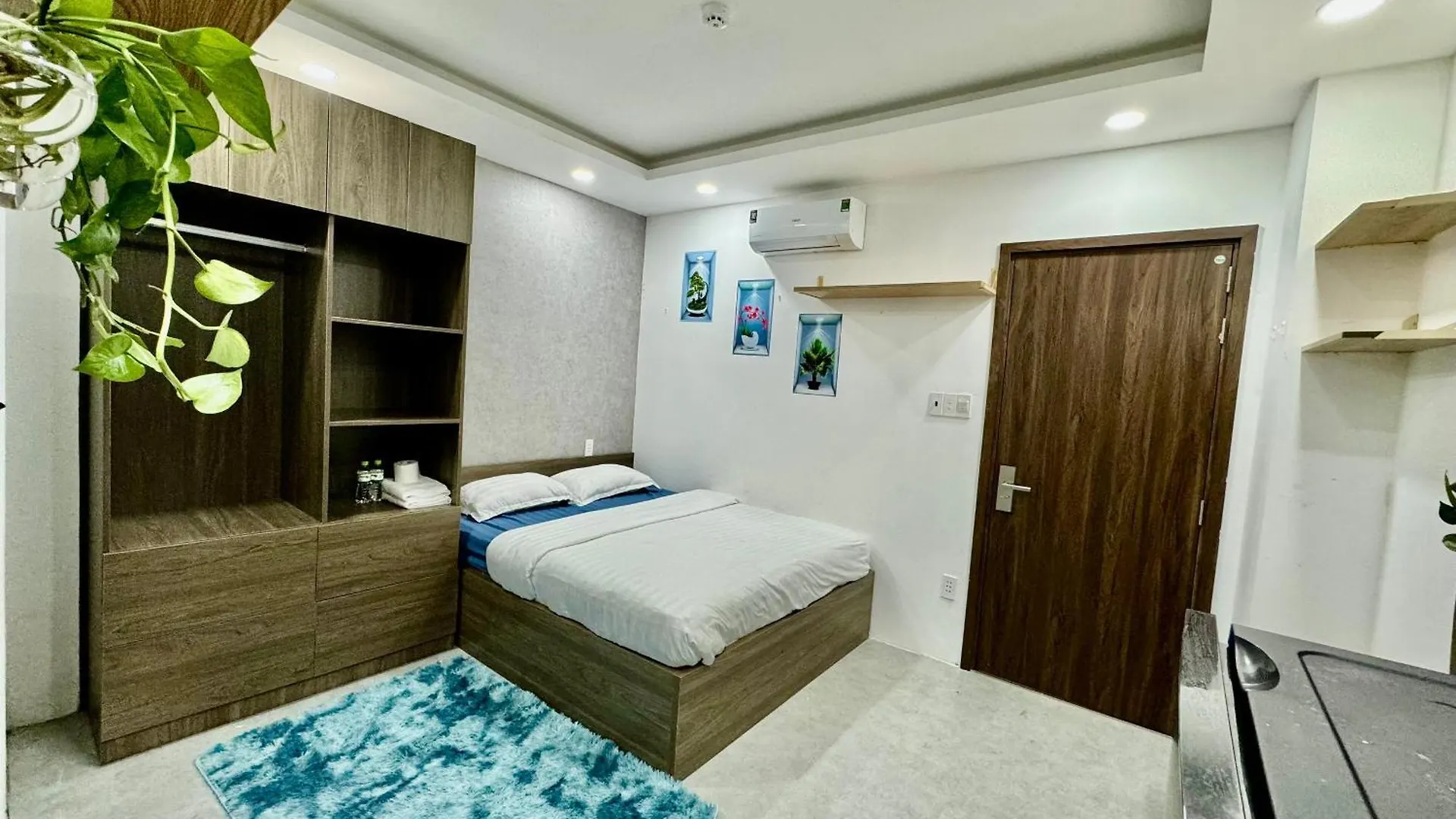 הו צ'י מין סיטי Dlux Saigon Condo